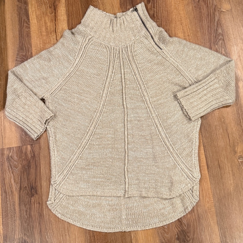 Maurice’s Womens Long Sleeve w/Side Slit & 1/4 Zip Mock Neck Sweater (Size: S/M)